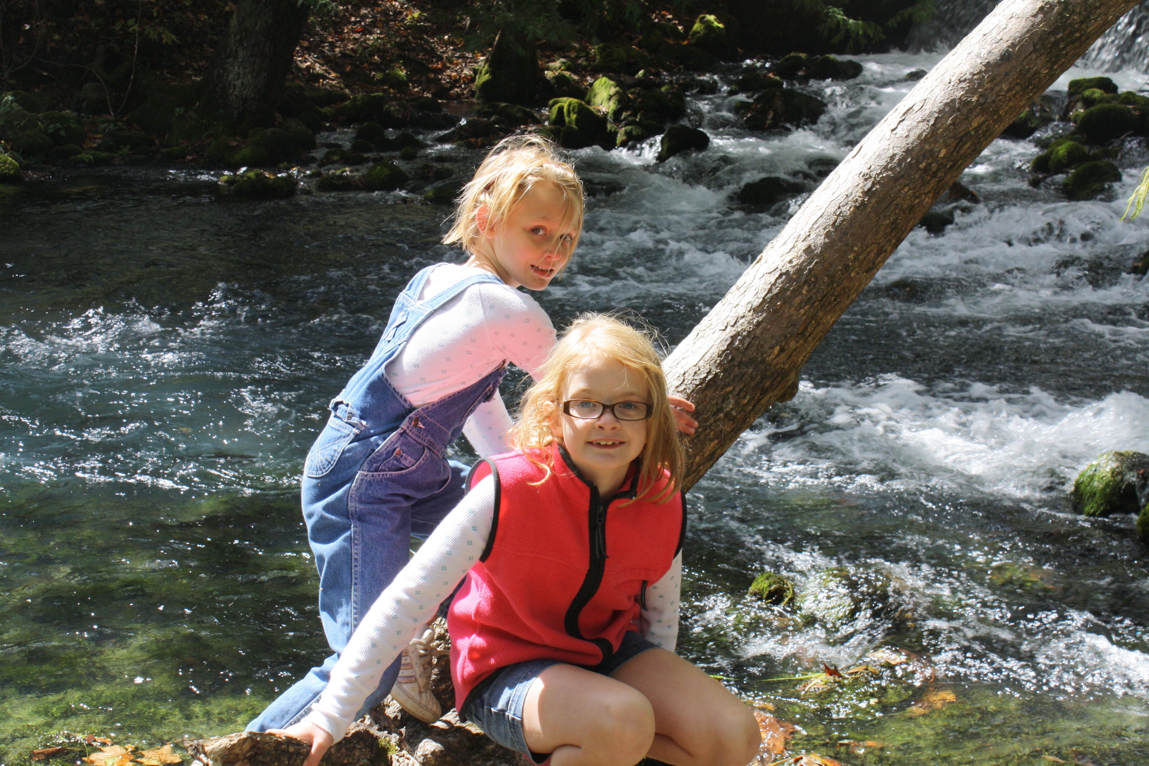 2010_10_03 Cate and Jane at Merimaec Springs.jpg